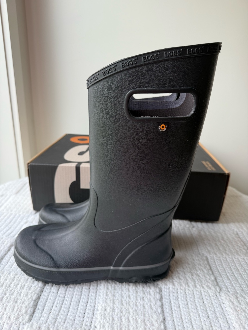 BOGS Waterproof Rubber Rain Boots - Picture 9 of 15